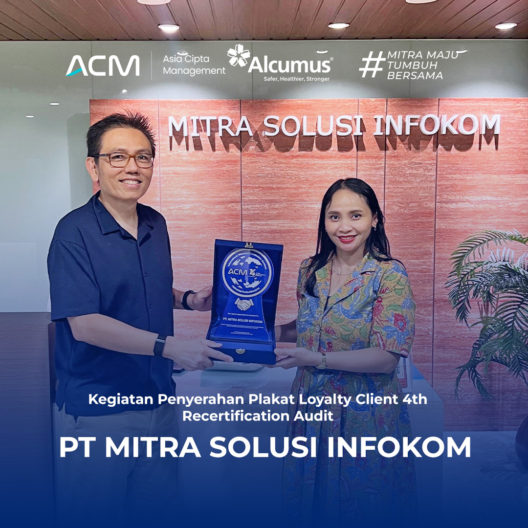 Penyerahan Plakat Loyalty Client 4th Recertification Audit PT MITRA SOLUSI INFOKOM